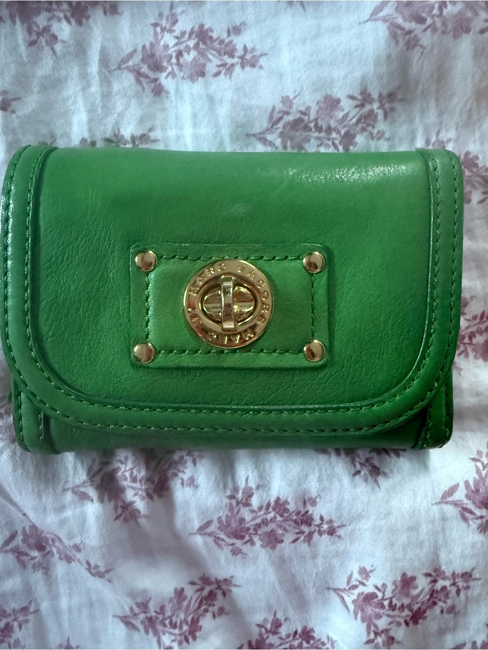 Marc by Marc Jacobs Leather Totally Turnlock Tri-Fold Wallet